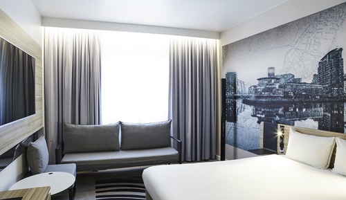 Habitación familiar doble, 1 cama de matrimonio con sofá cama