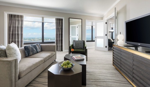 Suite, 1 cama de matrimonio grande, vistas al río