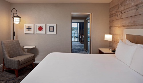 Suite, 1 cama de matrimonio grande con sofá cama (Marina)
