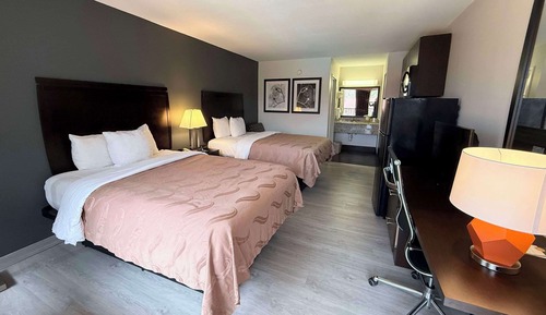 Habitación estándar, 2 camas dobles, no fumadores