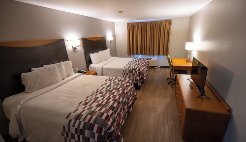 Habitación Deluxe, 2 camas de matrimonio (Smoke Free)