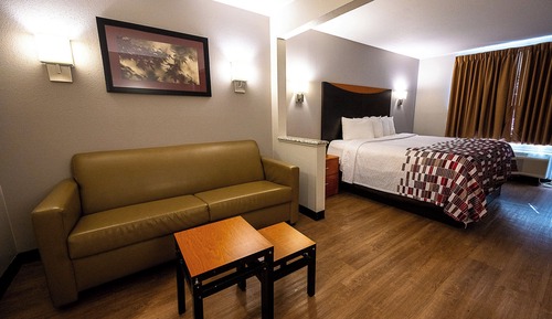 Suite, 1 cama de matrimonio grande (Smoke Free)