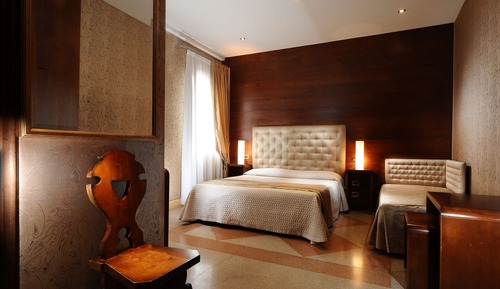 Habitación triple superior