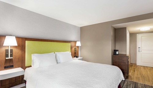 Habitación, 1 cama de matrimonio grande, accesible para personas con discapacidad, bañera