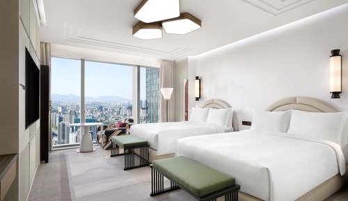 Habitación, 2 camas de matrimonio, vistas a la ciudad (Masters)