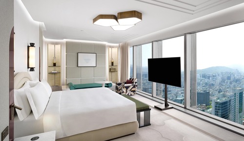 Suite, 1 cama de matrimonio grande, vistas a la ciudad