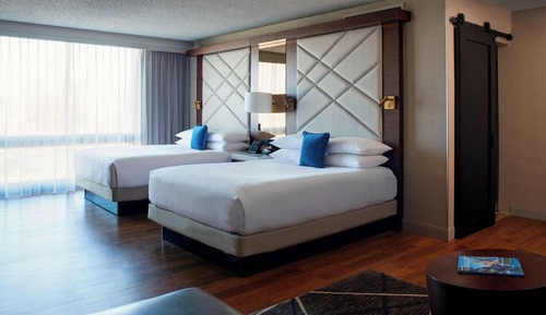 Concierge Room, Habitación Club