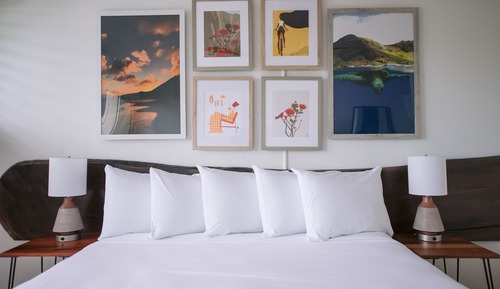 Habitación, 1 cama de matrimonio grande, balcón, vistas a la bahía