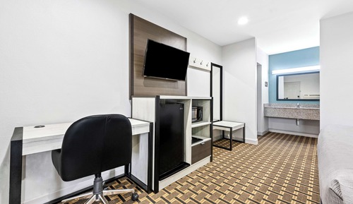 Habitación estándar, 1 cama de matrimonio grande, no fumadores, frigorífico y microondas