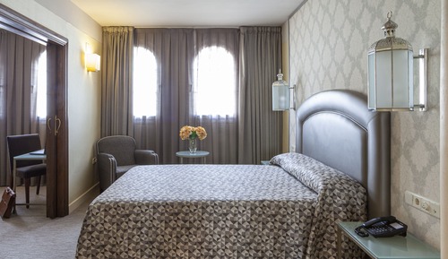 Junior Suite (2 adults)