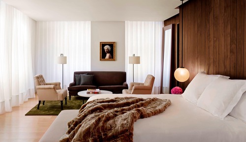 Suite, 1 cama de matrimonio grande, en esquina