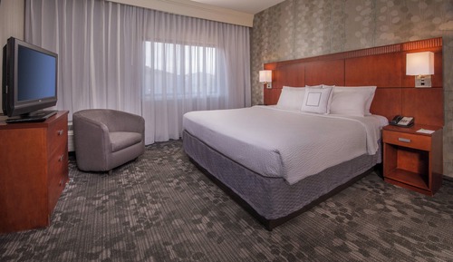 Suite, 1 cama de matrimonio grande con sofá cama