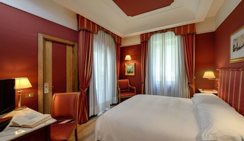 Habitación superior, 1 cama de matrimonio grande