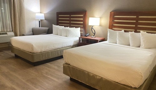 Habitación, 2 camas de matrimonio, accesible para personas con discapacidad