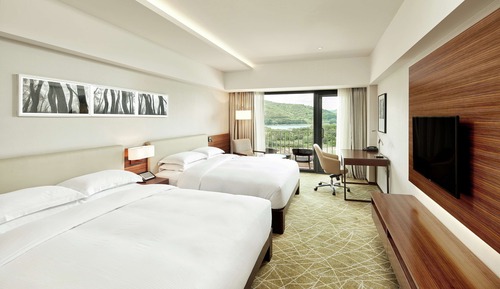 Habitación Premium, varias camas