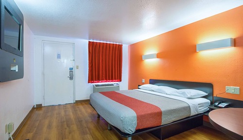 Habitación estándar, 1 cama doble, accesible para personas con discapacidad, fumadores