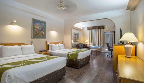 Suite, 2 camas de matrimonio, no fumadores