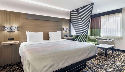Suite, 1 cama de matrimonio grande con sofá cama, no fumadores