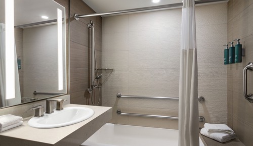 Habitación, 2 camas de matrimonio, accesible para personas con discapacidad