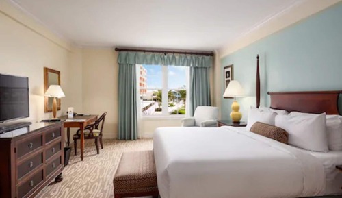 Habitación, 1 cama de matrimonio grande, vistas a la ciudad (Fairmont)