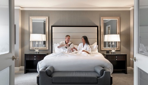 Habitación estándar, 1 cama de matrimonio grande (Mobility/Hearing Access, Roll-In Shwr)