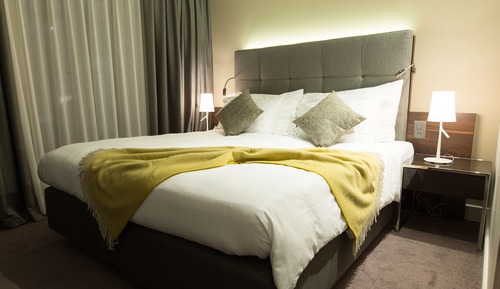 Habitación superior con 1 cama doble o 2 individuales