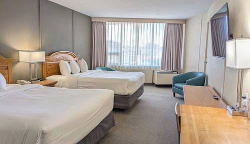 Habitación estándar, 2 camas de matrimonio, vistas a la ciudad