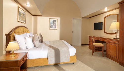 Habitación superior, vistas al jardín