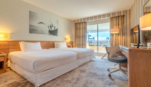 Habitación Premium, 2 camas dobles, balcón, vistas al mar