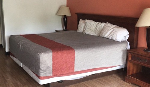 Habitación, 1 cama de matrimonio grande, accesible para personas con discapacidad (Mobility)