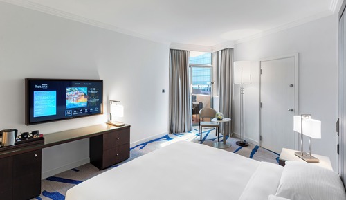 Suite, balcón, vistas a la ciudad