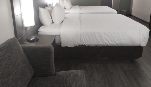 Suite familiar, varias camas, no fumadores (Efficiency)