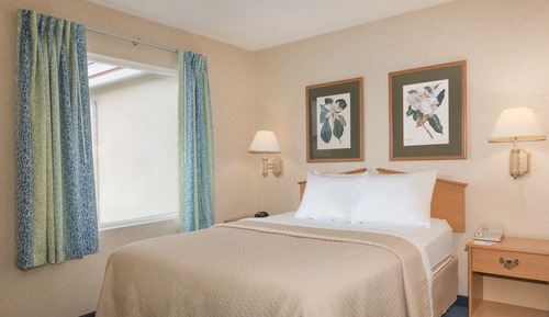 Efficiency, Habitación, 1 cama de matrimonio, fumadores