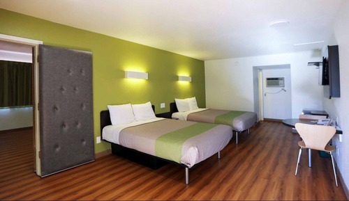 Habitación estándar, 2 camas de matrimonio, no fumadores