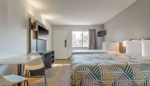 Habitación Deluxe, 2 camas de matrimonio, frigorífico