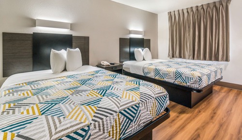 Habitación estándar, 2 camas de matrimonio, accesible para personas con discapacidad, no fumadores