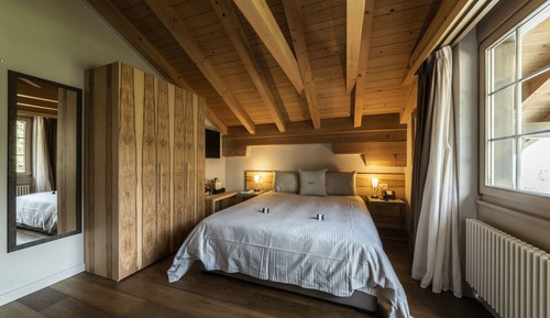 Habitación básica doble, 1 cama de matrimonio, balcón