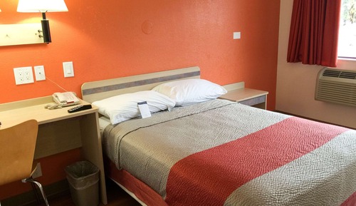 Habitación estándar, 1 cama de matrimonio, no fumadores