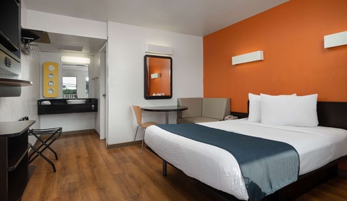 Suite estándar, 1 cama de matrimonio, no fumadores