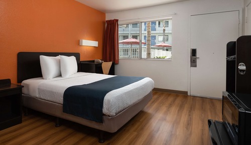 Habitación Deluxe, 1 cama de matrimonio, accesible para personas con discapacidad, no fumadores