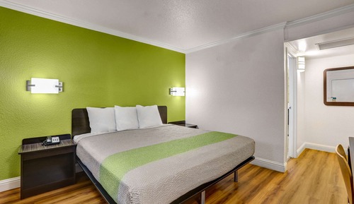 Habitación Deluxe, 1 cama de matrimonio, accesible para personas con discapacidad, no fumadores