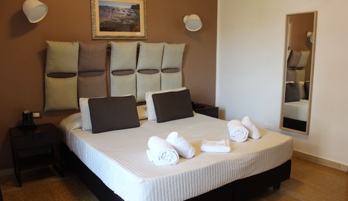 Habitación con 1 cama doble o 2 individuales
