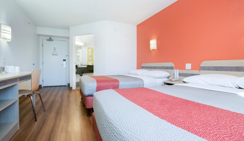 Habitación Deluxe, 2 camas dobles, no fumadores, frigorífico y microondas