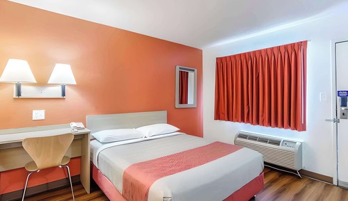 Habitación estándar, 1 cama de matrimonio grande, accesible para personas con discapacidad