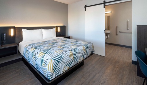 Habitación estándar, 1 cama de matrimonio, accesible para personas con discapacidad, no fumadores