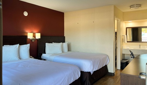 Habitación estándar, 2 camas dobles, no fumadores, frigorífico y microondas