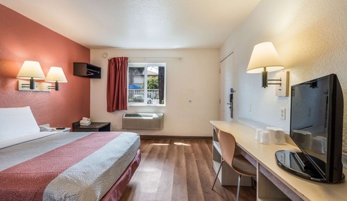 Habitación estándar, 1 cama de matrimonio, accesible para personas con discapacidad, no fumadores