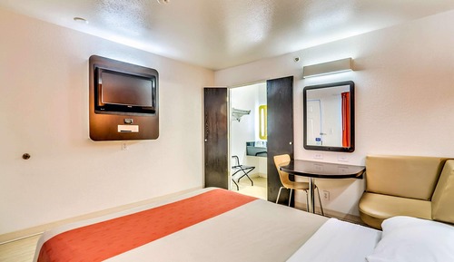 Habitación estándar, 1 cama de matrimonio, accesible para personas con discapacidad, no fumadores