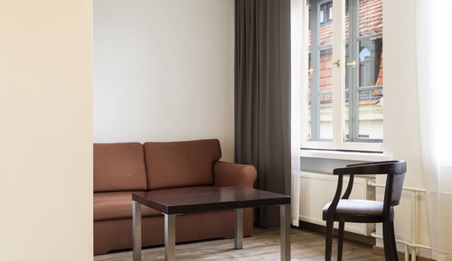 Family room, Classical Side Building