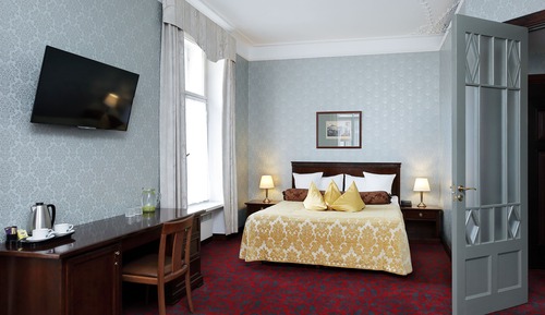 Junior Suite, Historical Main Building